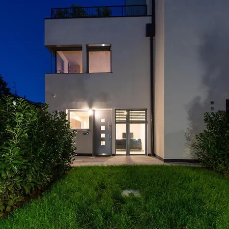 Apartment Housmart Toscana 53 White Bologna