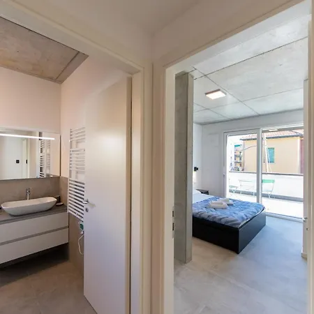 Housmart Toscana 53 White Apartment *